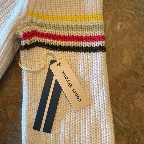 Court & Rowe white sweater with pink crew neck & stripes on sleeve and cuffs - Picture 7 of 7